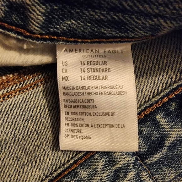 AEO Ripped Mom Jean - Picture 4 of 5